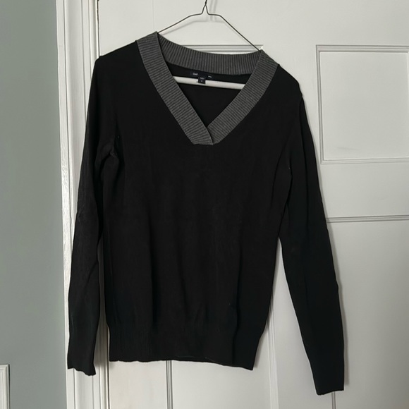 Gap Women’s sweater Medium - Picture 1 of 4